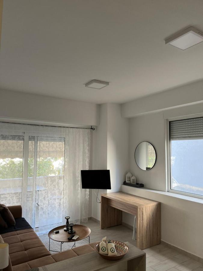 Glyfada Apartment *