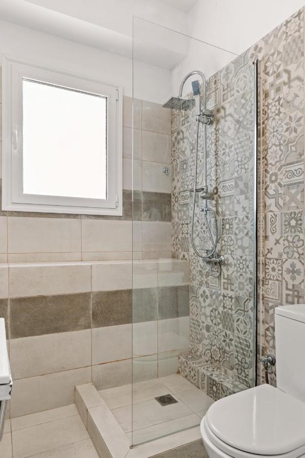 Glyfada Apartment